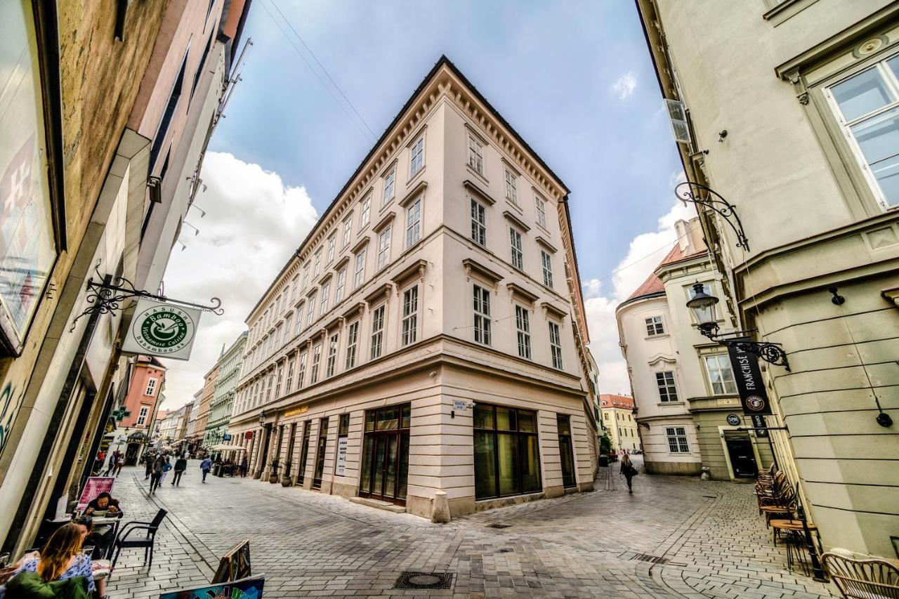Laurinska 1 Apartments Bratislava Ngoại thất bức ảnh