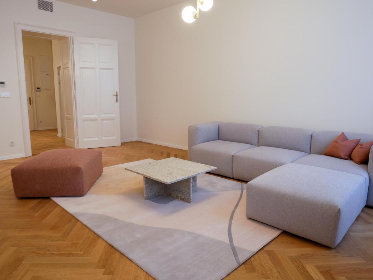 Laurinska 1 Apartments Bratislava Ngoại thất bức ảnh