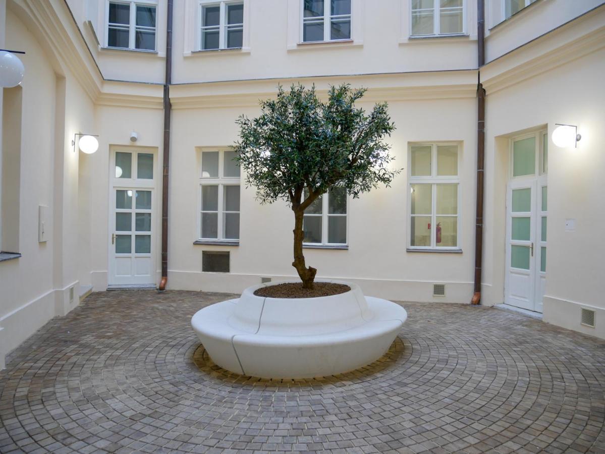 Laurinska 1 Apartments Bratislava Ngoại thất bức ảnh