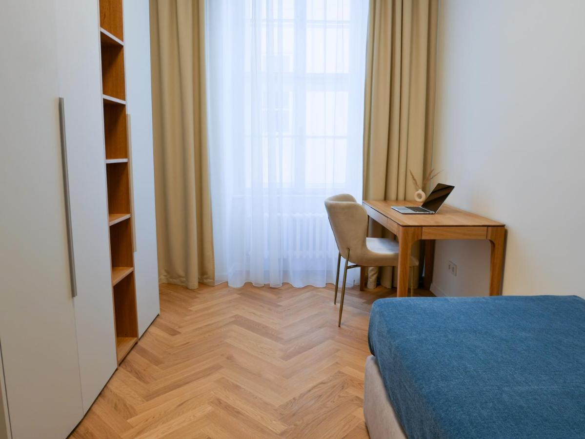 Laurinska 1 Apartments Bratislava Ngoại thất bức ảnh