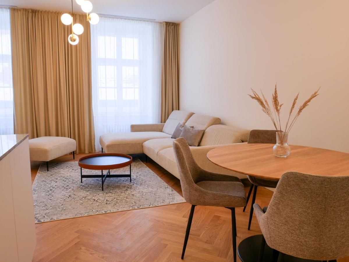 Laurinska 1 Apartments Bratislava Ngoại thất bức ảnh