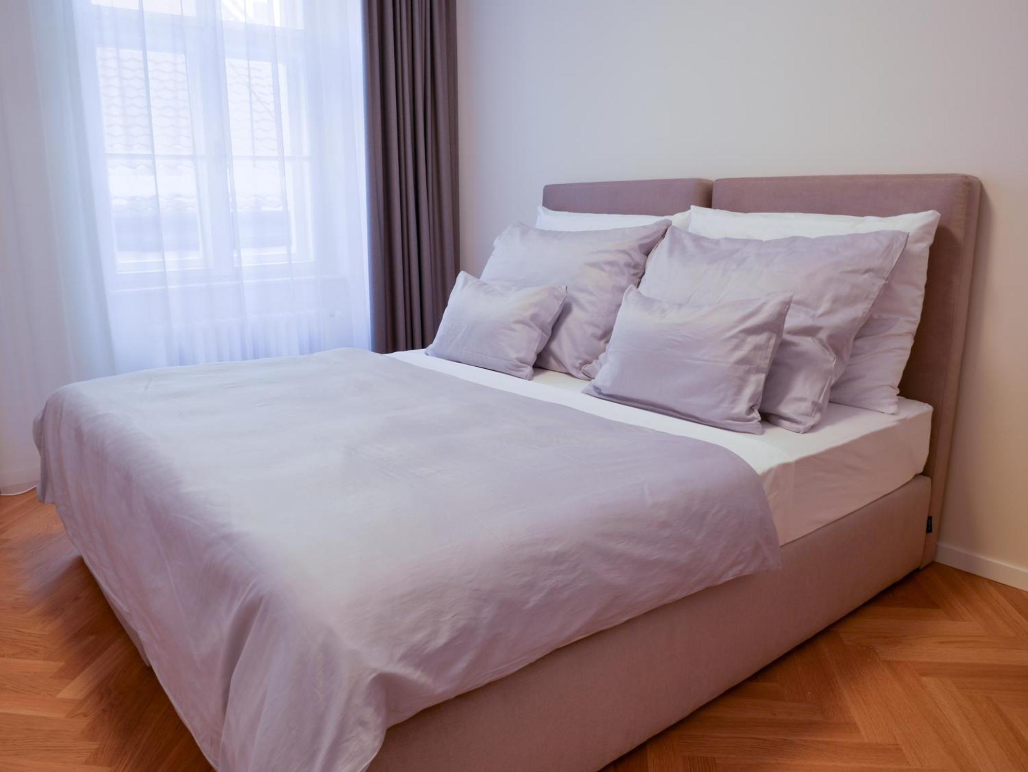 Laurinska 1 Apartments Bratislava Ngoại thất bức ảnh