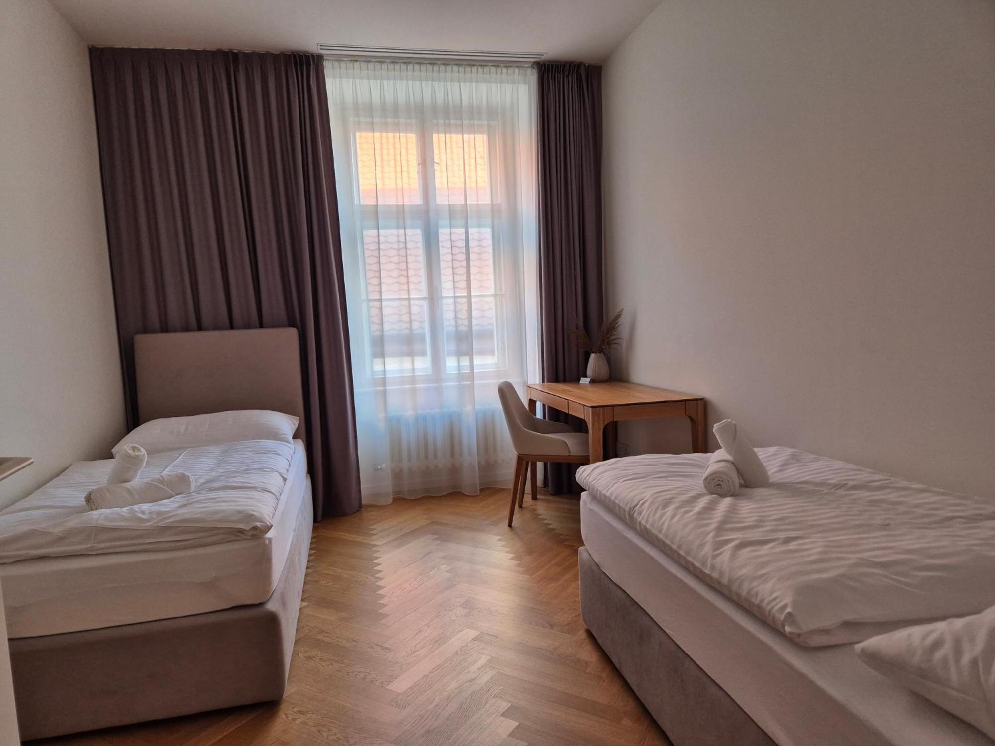 Laurinska 1 Apartments Bratislava Ngoại thất bức ảnh
